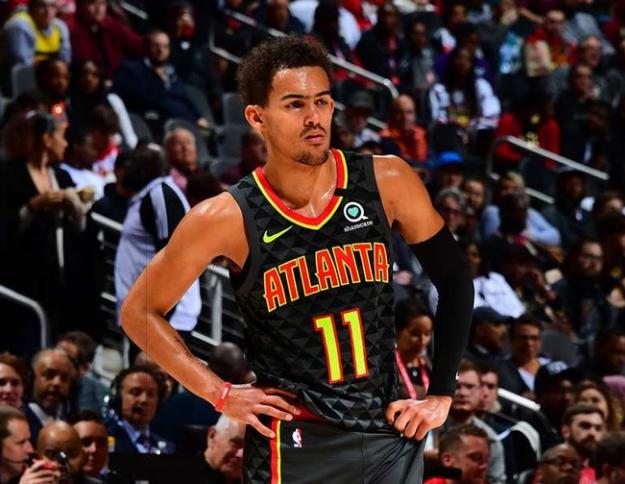 美因茨vs门兴格拉德巴赫：李在城、阿米里首发，雷纳、尼科-埃尔维迪出战（美因茨对阵门兴：李在城、阿米里先发，雷纳与尼科-埃尔维迪登场）