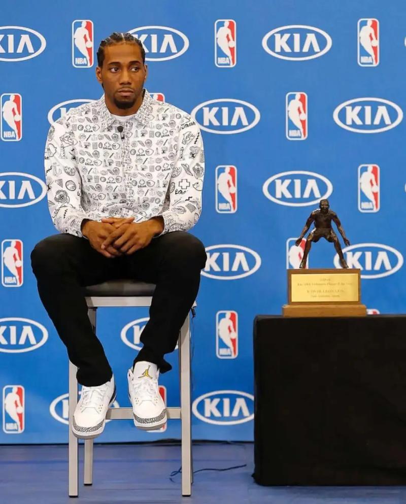 罗马诺：帕尔马不放贝尔纳韦；尤文预算很难在冬窗买大牌中场（罗马诺：帕尔马拒放贝尔纳韦，尤文冬窗预算有限难签大牌中场）