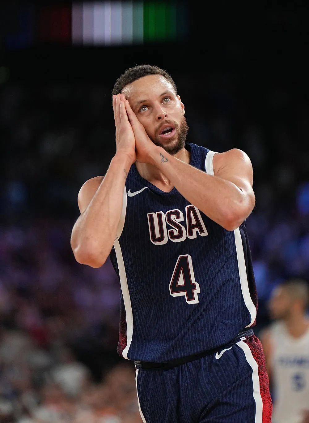 小法：根据我们的分析，国米各方面都是意甲最强的球队（小法称：分析表明，国米在各方面领跑意甲）