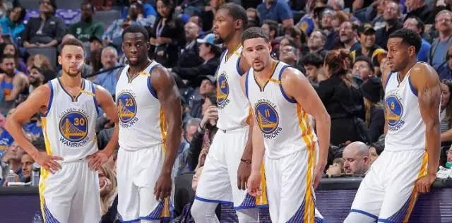 卡萨诺：我曾说过穆里尼奥已经废了，现在阿莱格里也快了（卡萨诺：穆里尼奥早已不行，阿莱格里也将步其后尘）